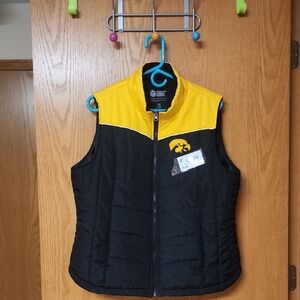 Iowa Hawkeyes Black and Yellow Puffer Vest womens xl nwot number 3499